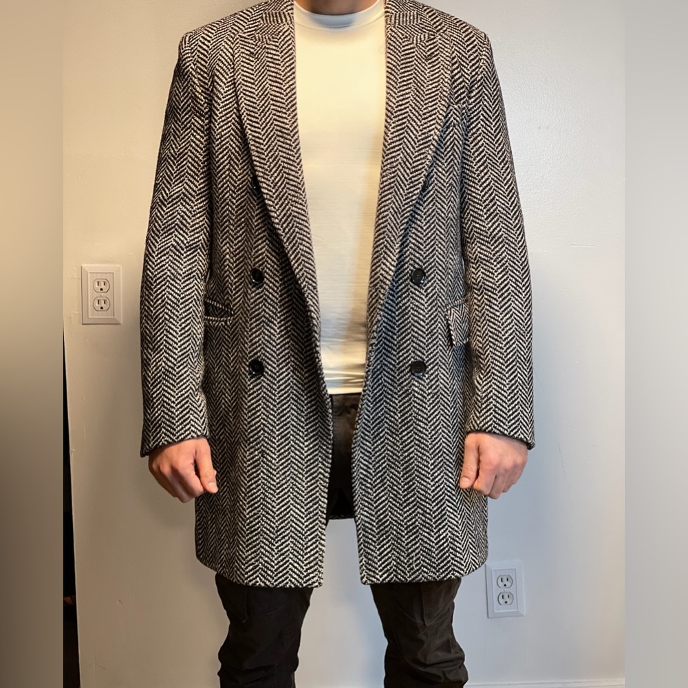 HUGO BOSS slim fit coat size 50